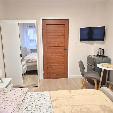 Δωμάτια σε οικογενειακή κατοικία Joanna *